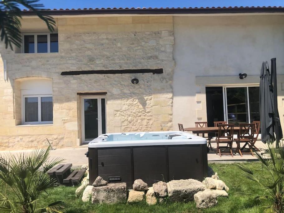 Gite Avec Spa Privatif A 500M De Margaux Soussans Exterior foto